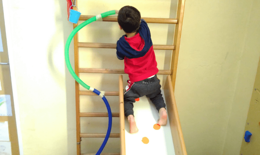 Kind in der Ergotherapie